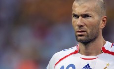 ac米兰-逆袭的序曲，红牛二队完胜红牛车队，佩雷兹带队取胜的启示