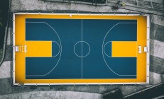 ac米兰下载-赛道上的篮球传奇，小贾伦F1揭幕战接管比赛，广东队精神碾压凯尔特人