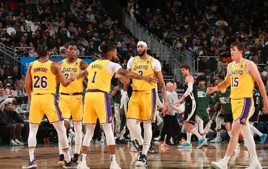 强队联手相互竞争的对决即将展开的简单介绍