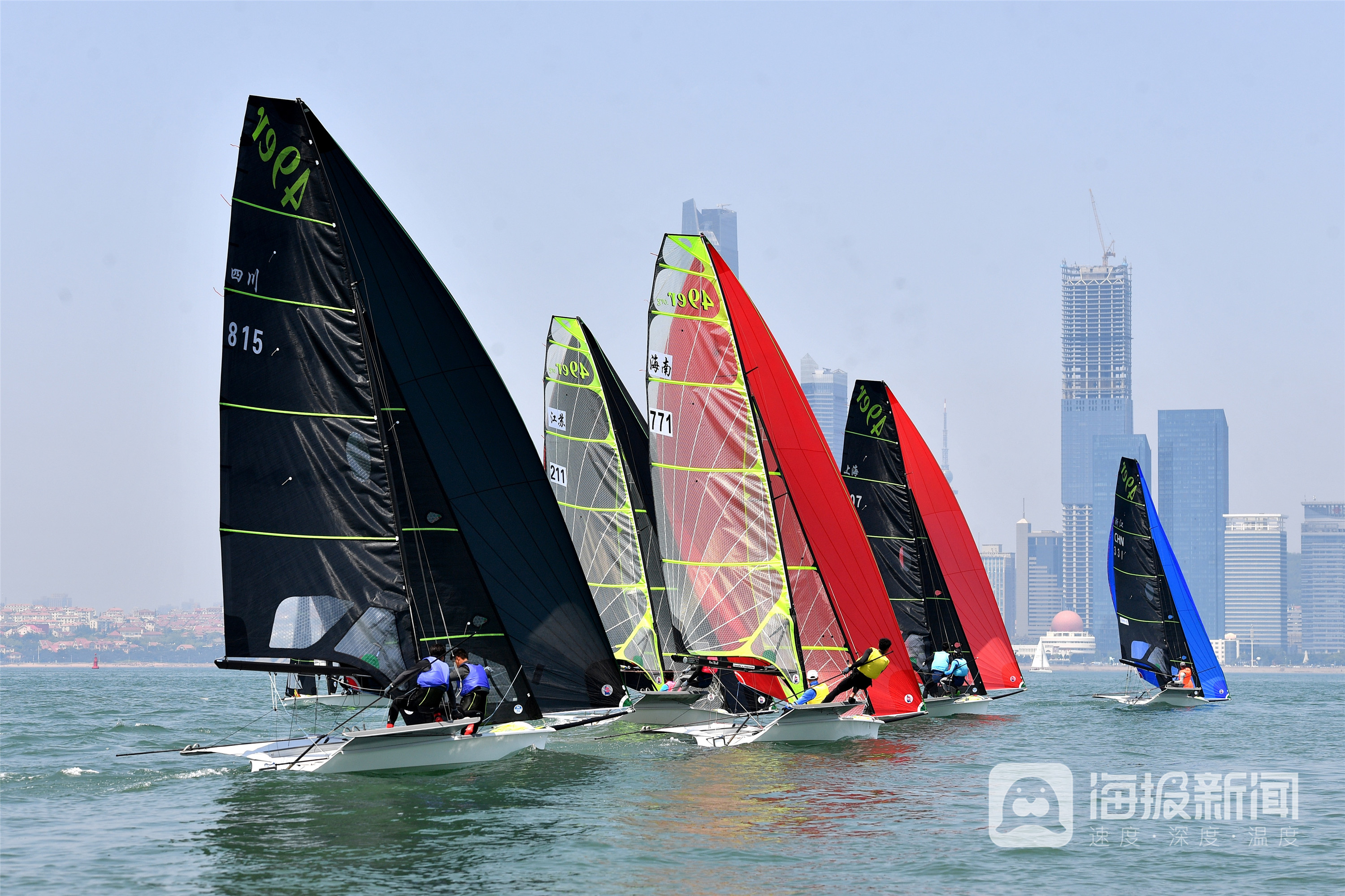 建业队员扬帆迎战下一场比赛的简单介绍 建业队员扬帆迎战下一场比赛的简单介绍