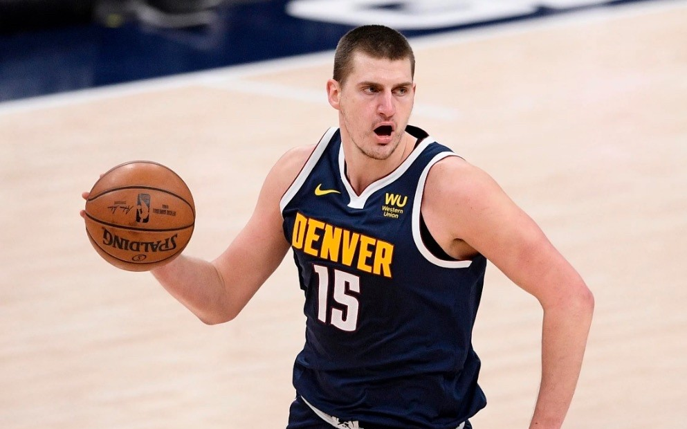 公牛翻盘尼克斯,伦纳德惊艳四座的简单介绍 公牛翻盘尼克斯,伦纳德惊艳四座的简单介绍