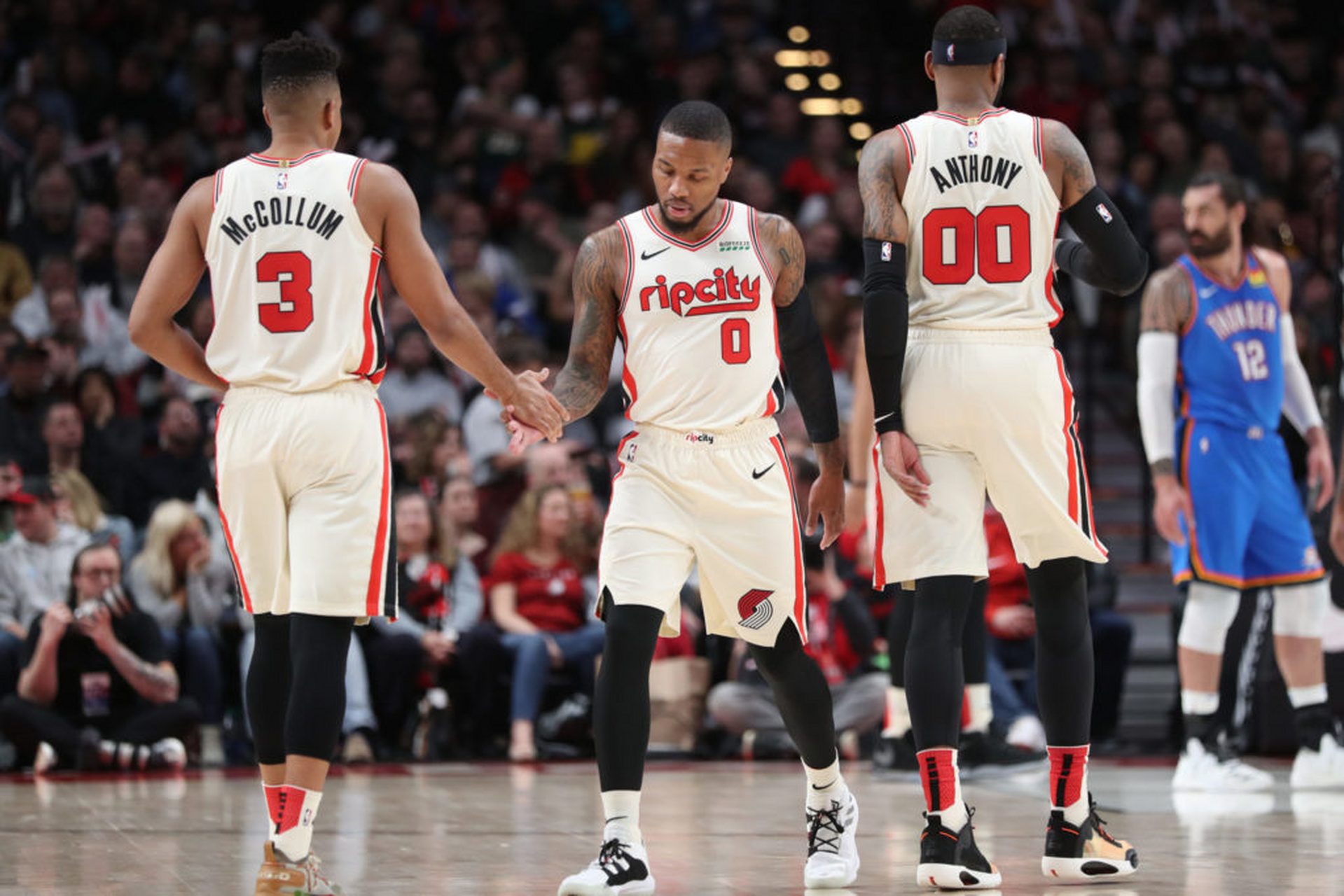 包含国王力克灰熊,麦科勒姆关键制胜的词条 包含国王力克灰熊,麦科勒姆关键制胜的词条