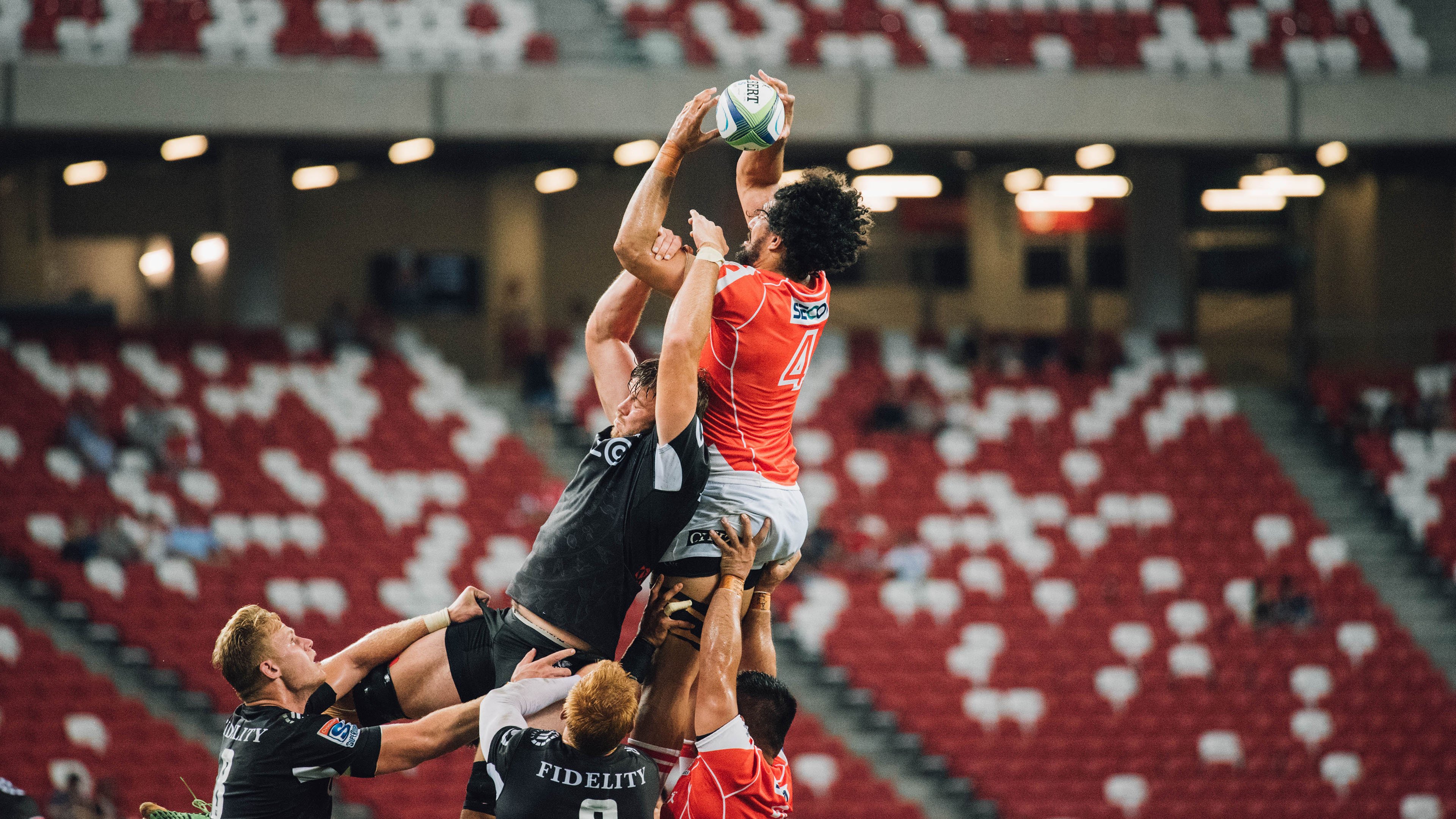 哈斯车队横扫迈凯伦,诺里斯扛起全队,一场颠覆预期的赛道革命